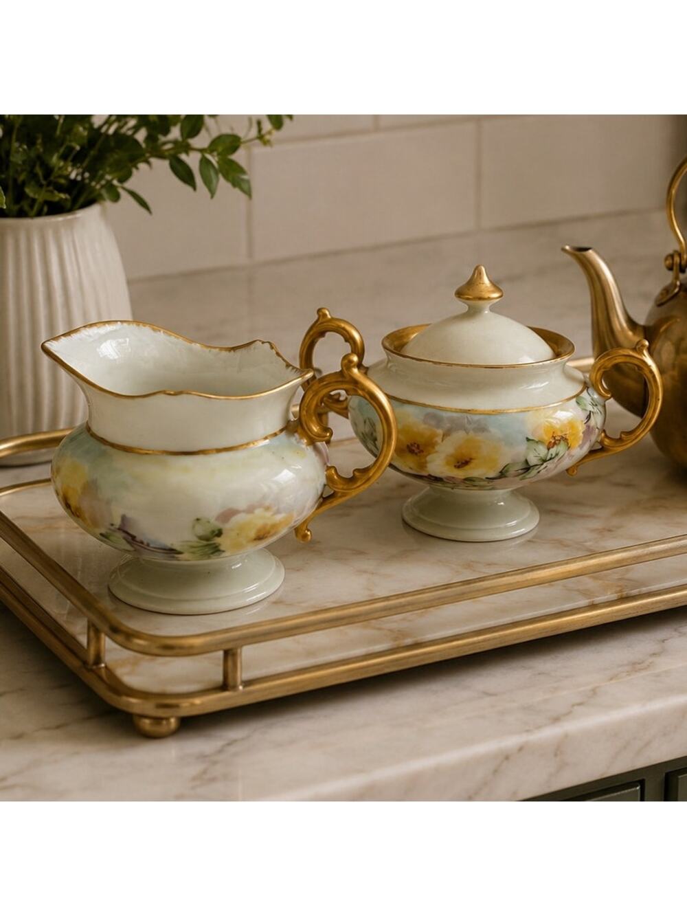 1920's Bavarian Porcelain Sugar & Creamer Set